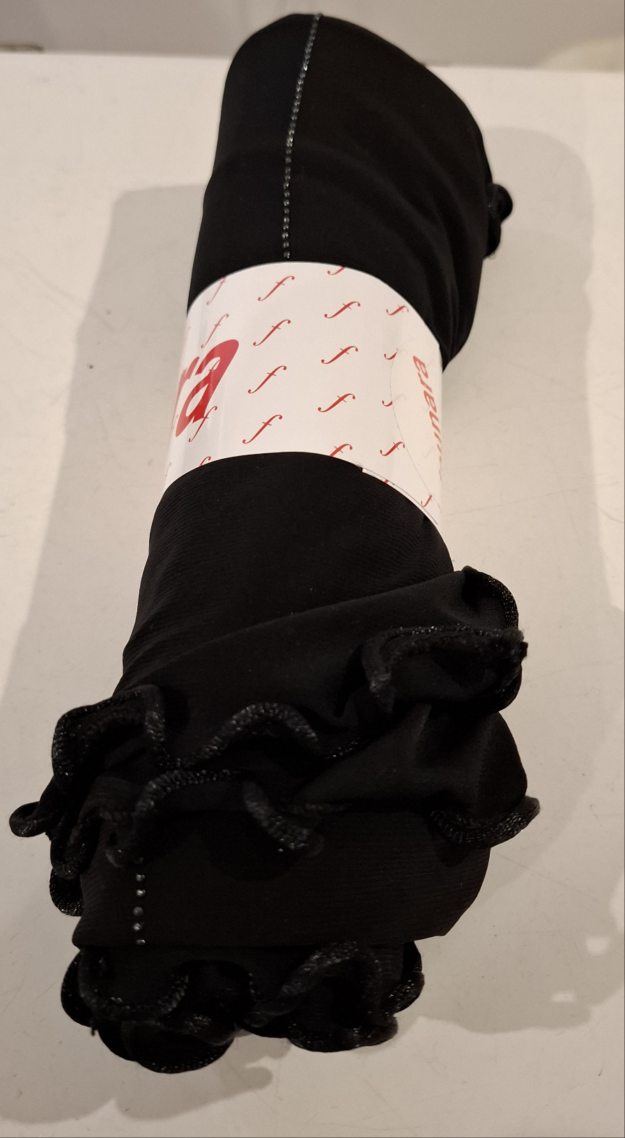 Founara premium jersey steentjes en rand afwerking